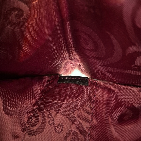 Brighton Women's Vintage Brown Leather Croc Embossed Tri-Fold Organizer Wallet - Picture 13 of 14